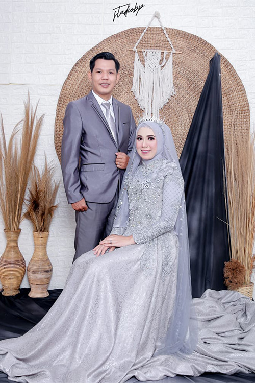 Ade & Erlita 8