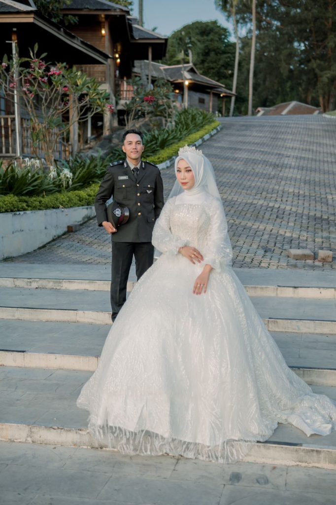 Akhbar & nilam link