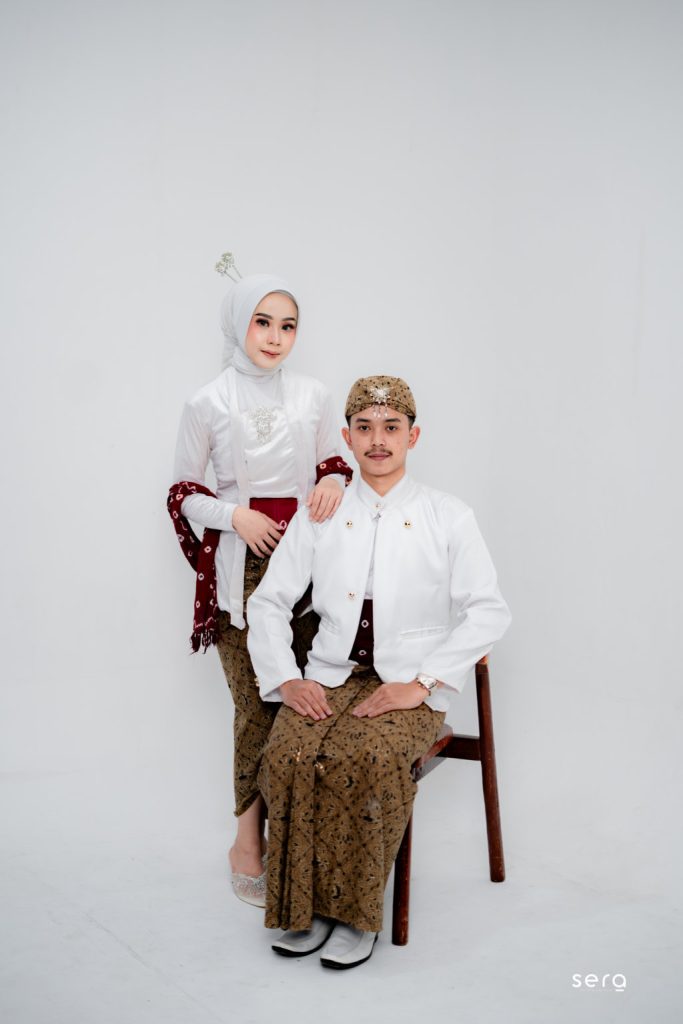 Encep & yuli (1)