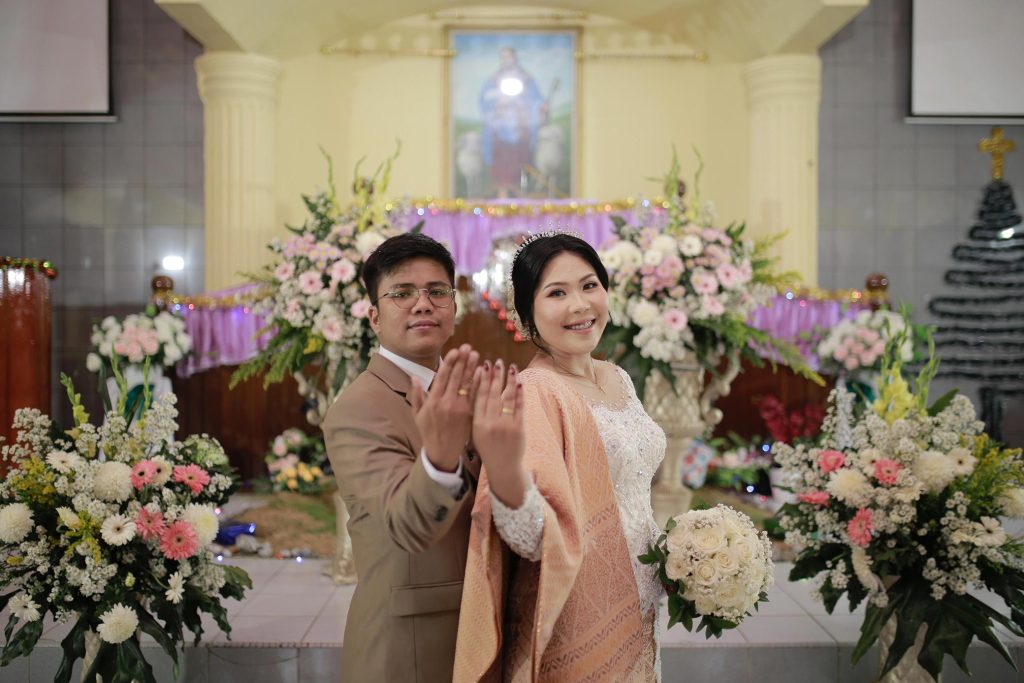 Aditia fira cls.jpg