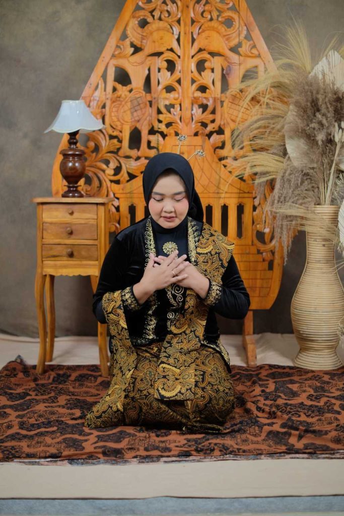 Elma dillah 4 1.jpg
