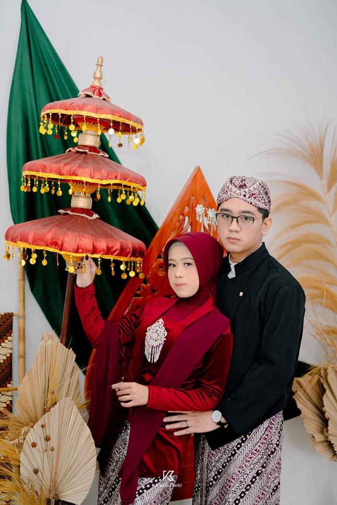Erlangga & anggi link