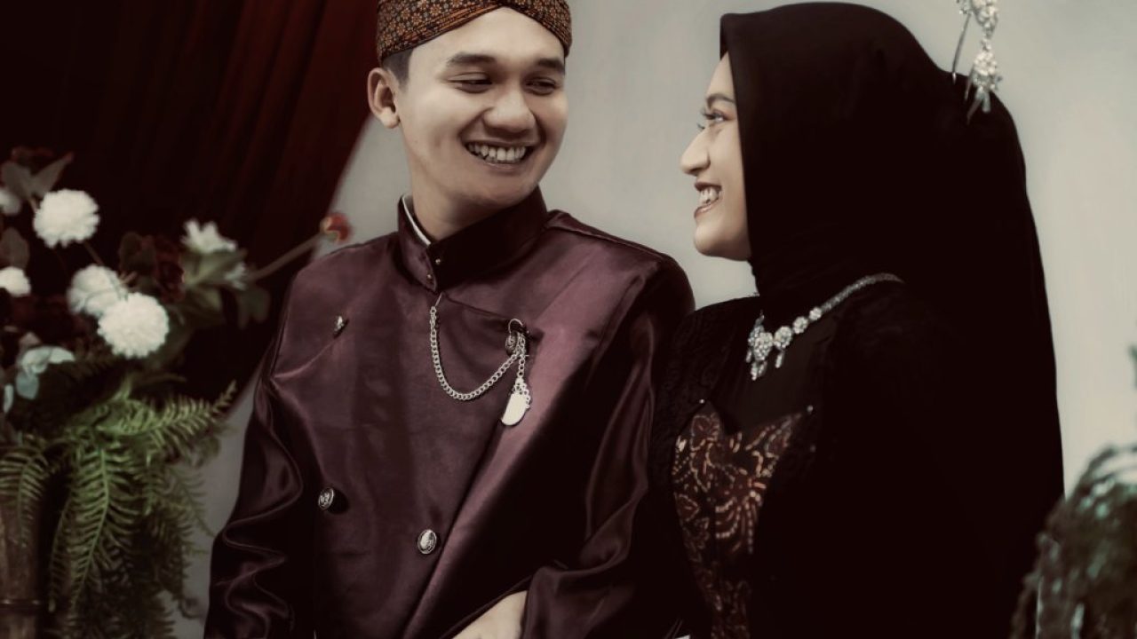 Intan & fauzi (1)
